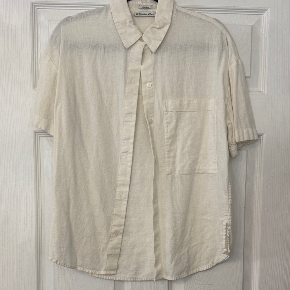 Abercrombie & Fitch Cream Casual Button Down Shirt